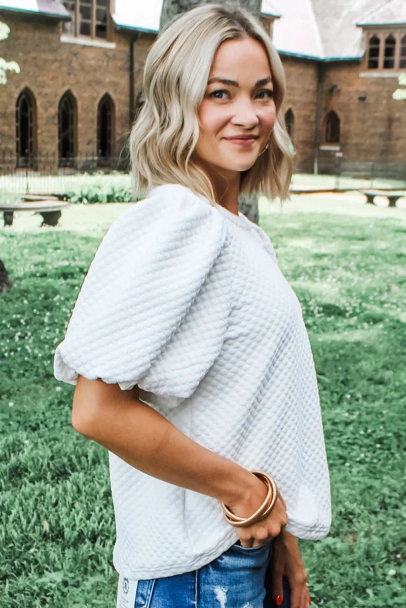 #70 White Solid Textured O Neck Puff Sleeve Blouse