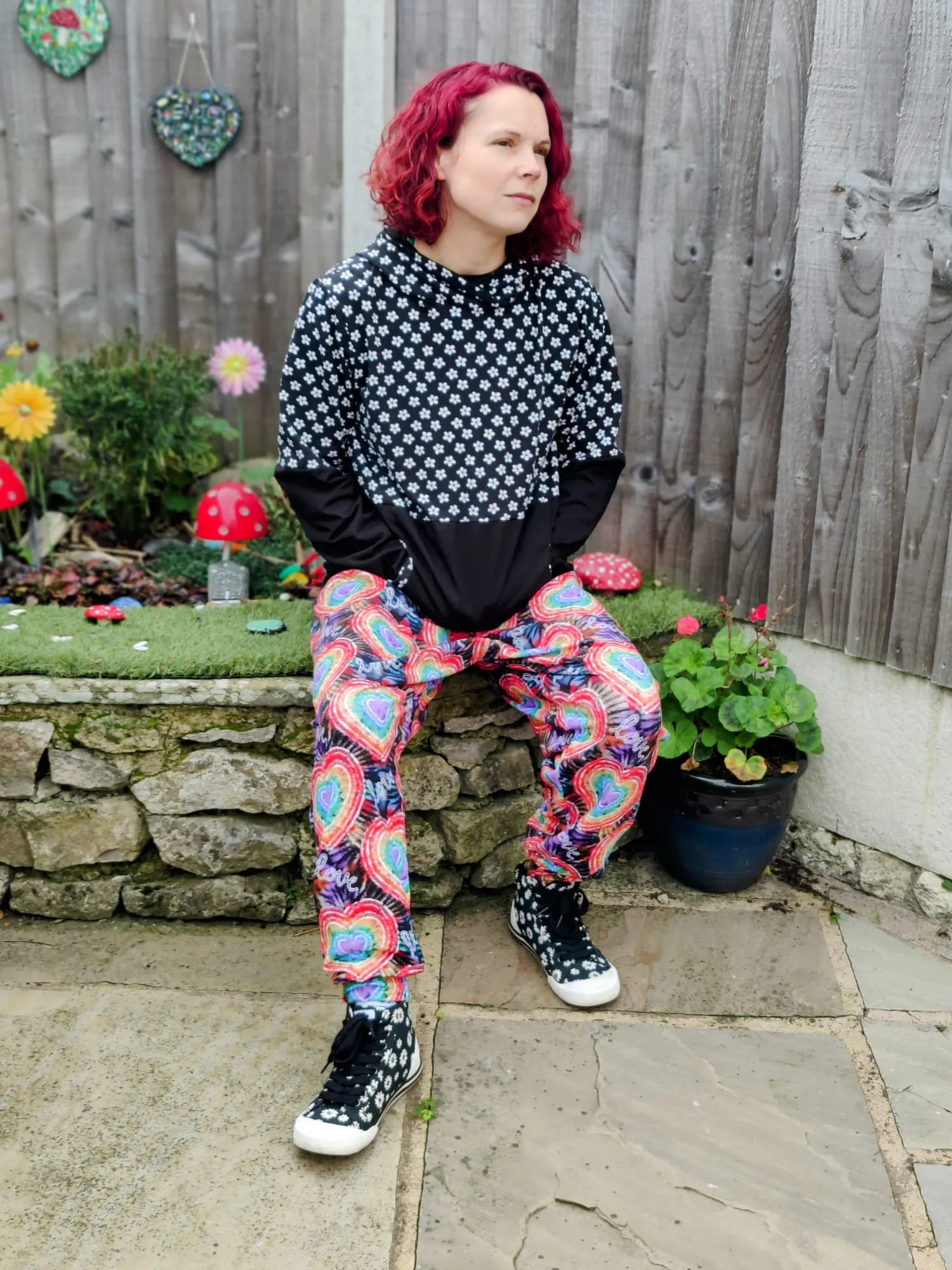 Adults Baggy Joggers - Curve Fit