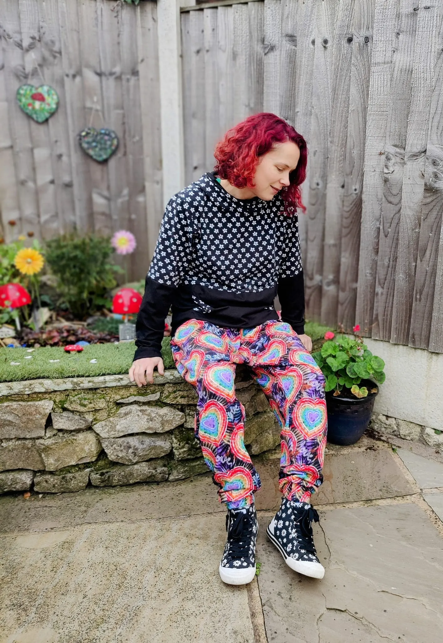 Adults Baggy Joggers - Curve Fit