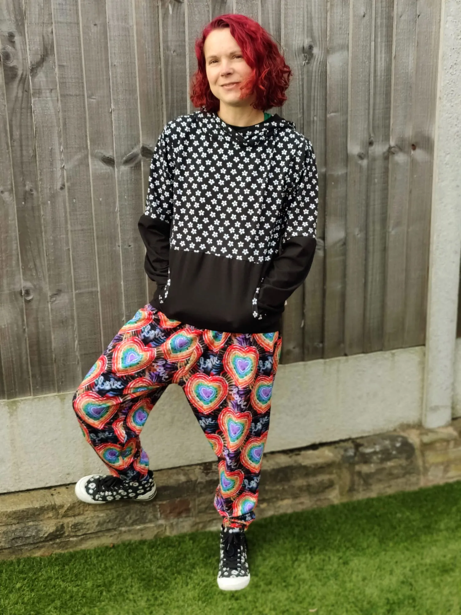 Adults Baggy Joggers - Curve Fit