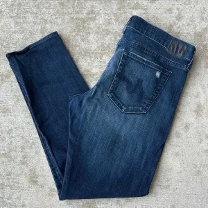 AG Nolan Relaxed Slim Jeans