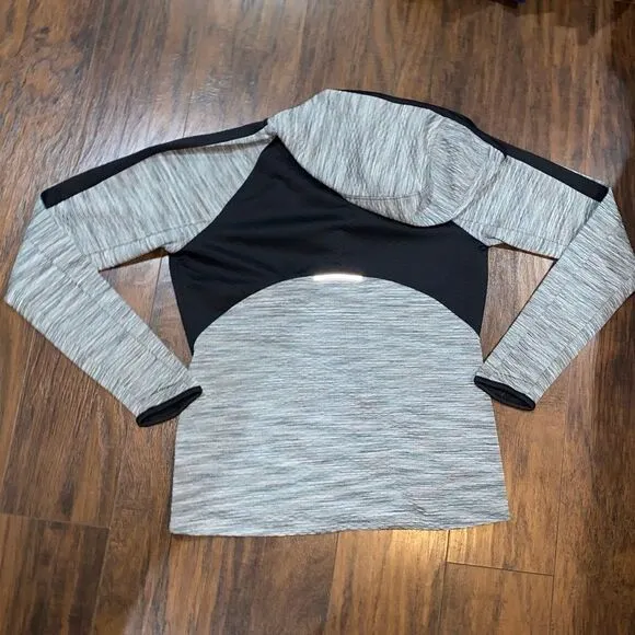 Athleta Snowscape Grey Hooded Zip Running Jacket size medium