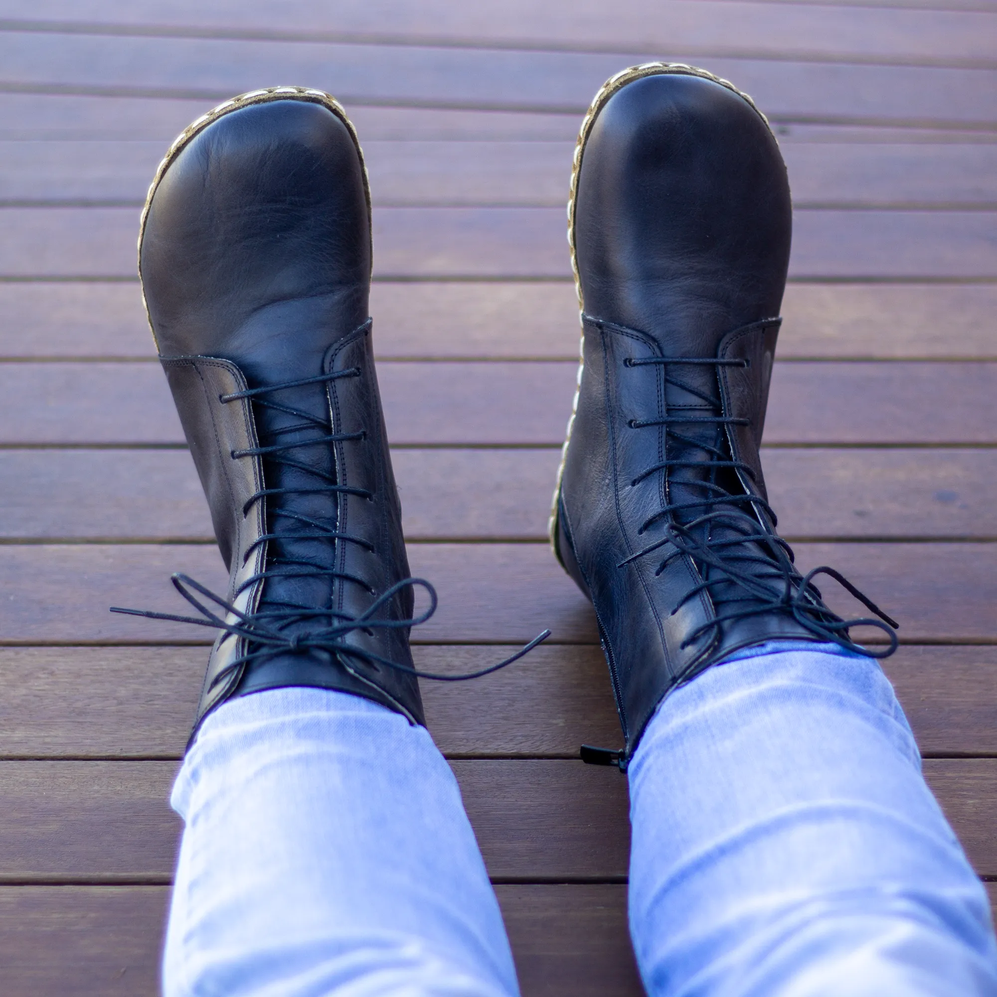 Barefoot Leather Lace-up Black Boots for Men