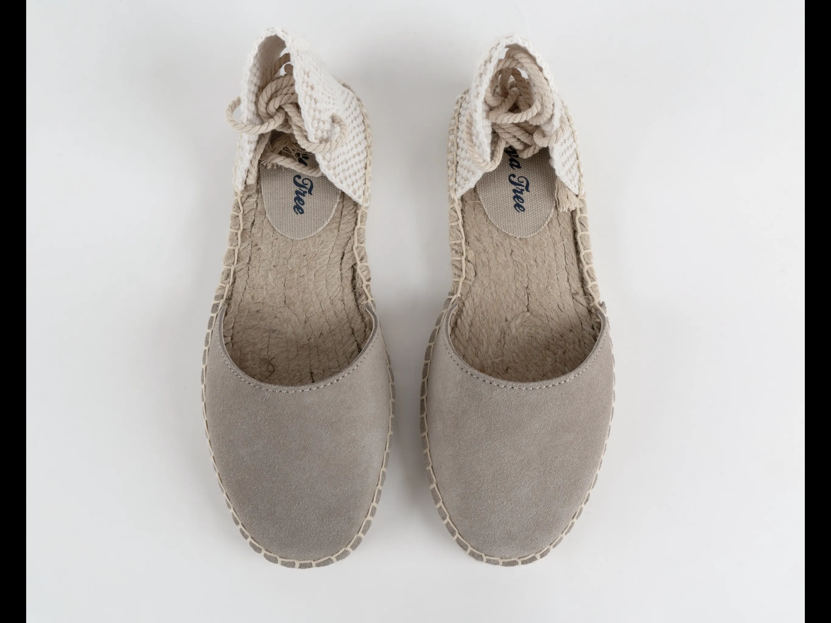 Beige Valenciana flat