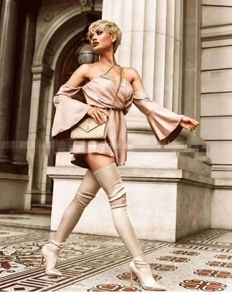 Catwalk over-the-knee fashion boots