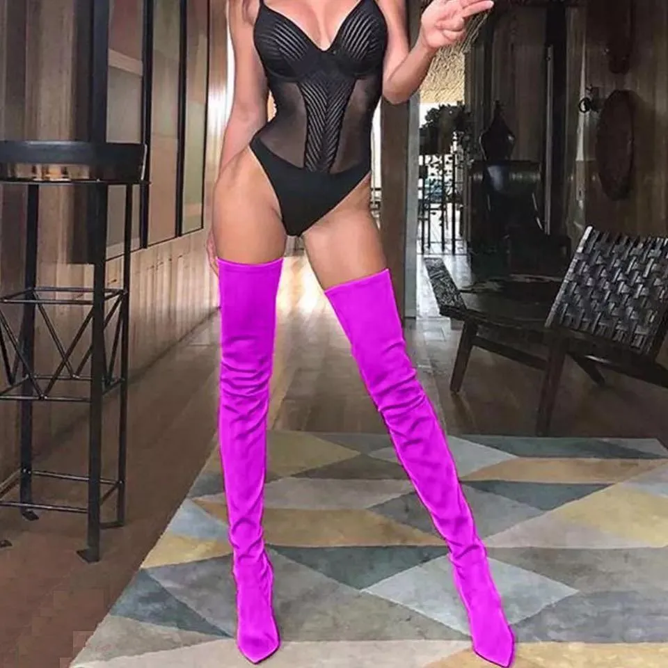 Catwalk over-the-knee fashion boots