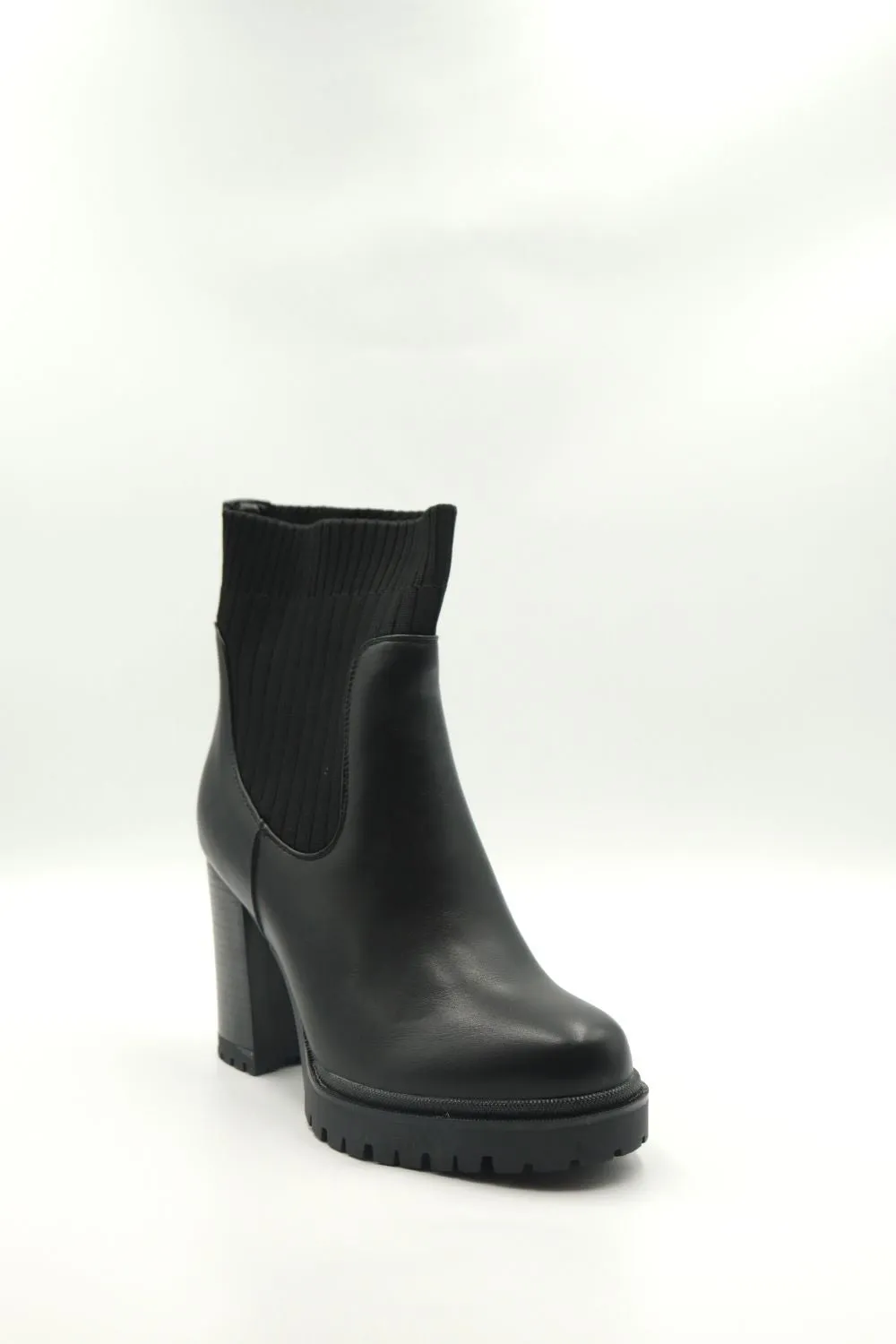 Clog Boot