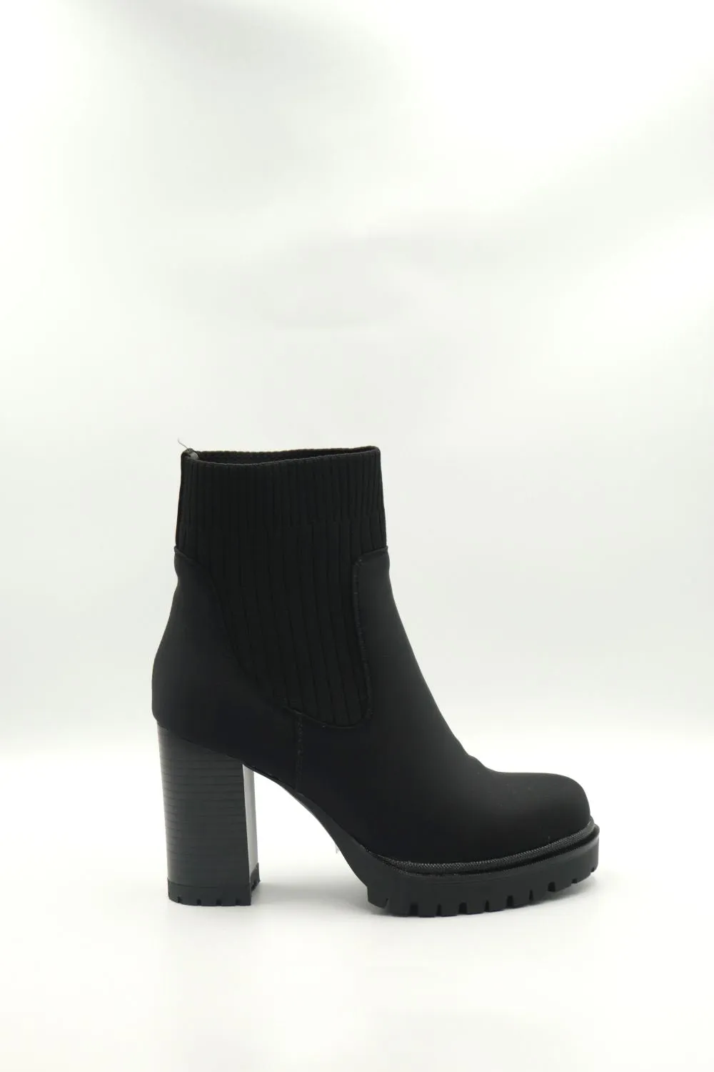 Clog Boot