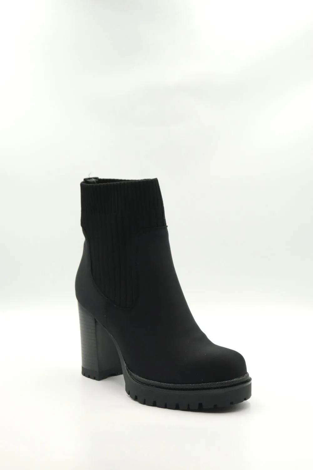 Clog Boot