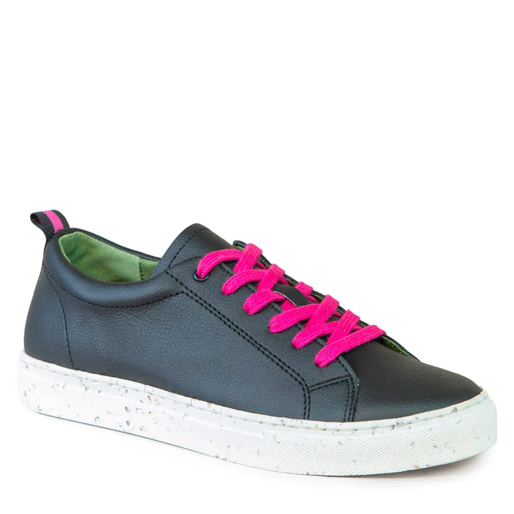 GAIA SOULIER NOIR ET BLANC EN CUIR DE CACTUS