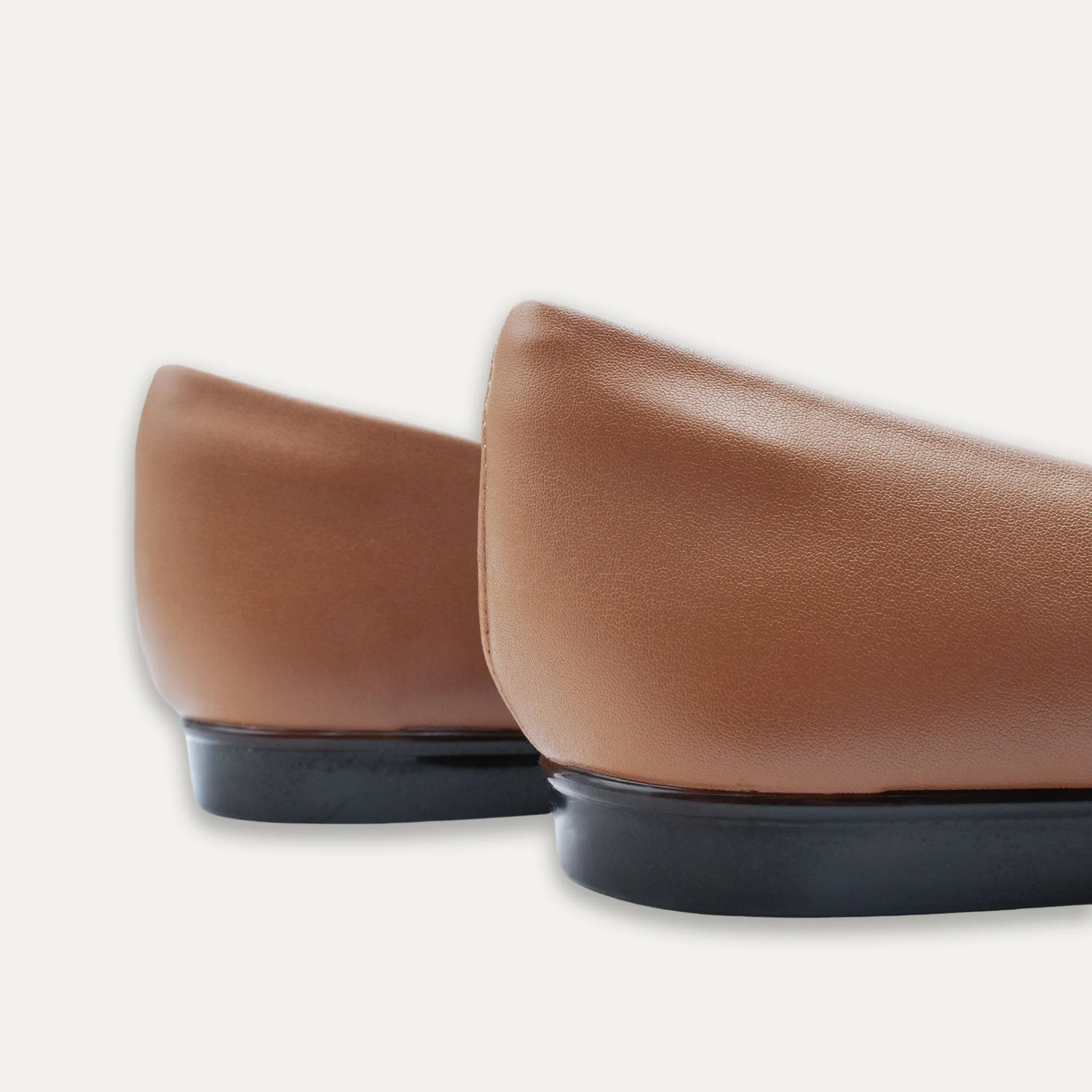 Lia Whisky Pointed Toe Flats