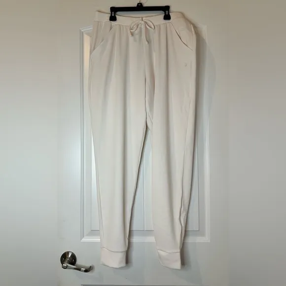 NWT! TOMMY JOHN LUXE LOUNGEWEAR