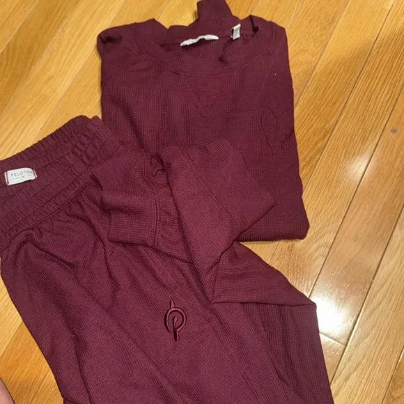 Peloton Waffle Knit pajama set medium Worn 2x