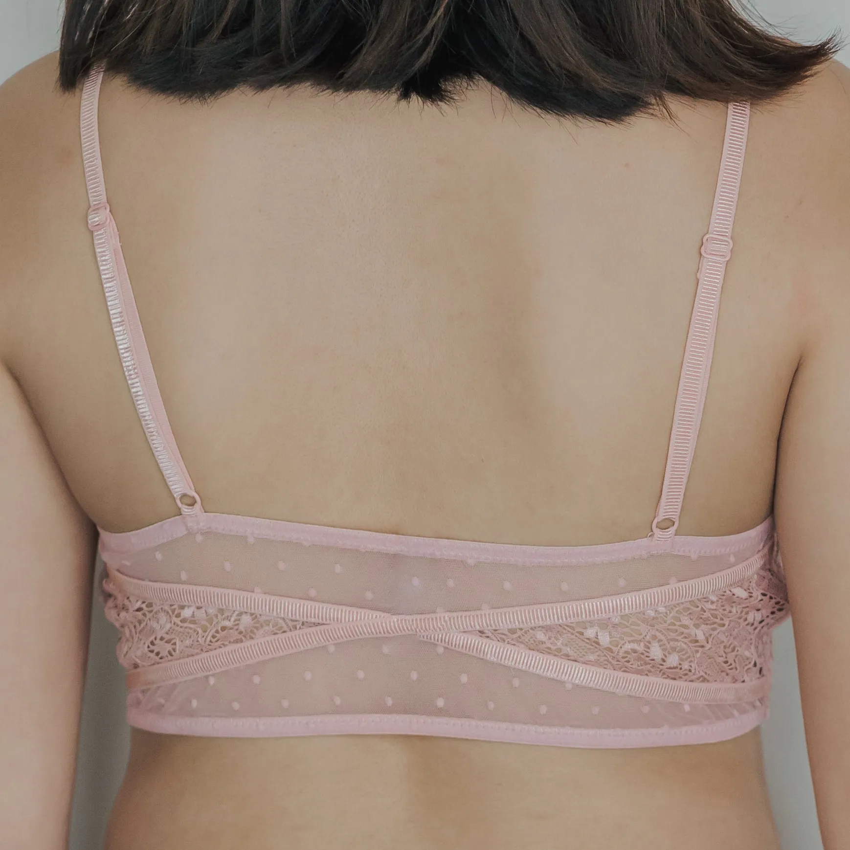 Romantic Polka Dot! Cushiony-Soft Wireless Bra in Blush