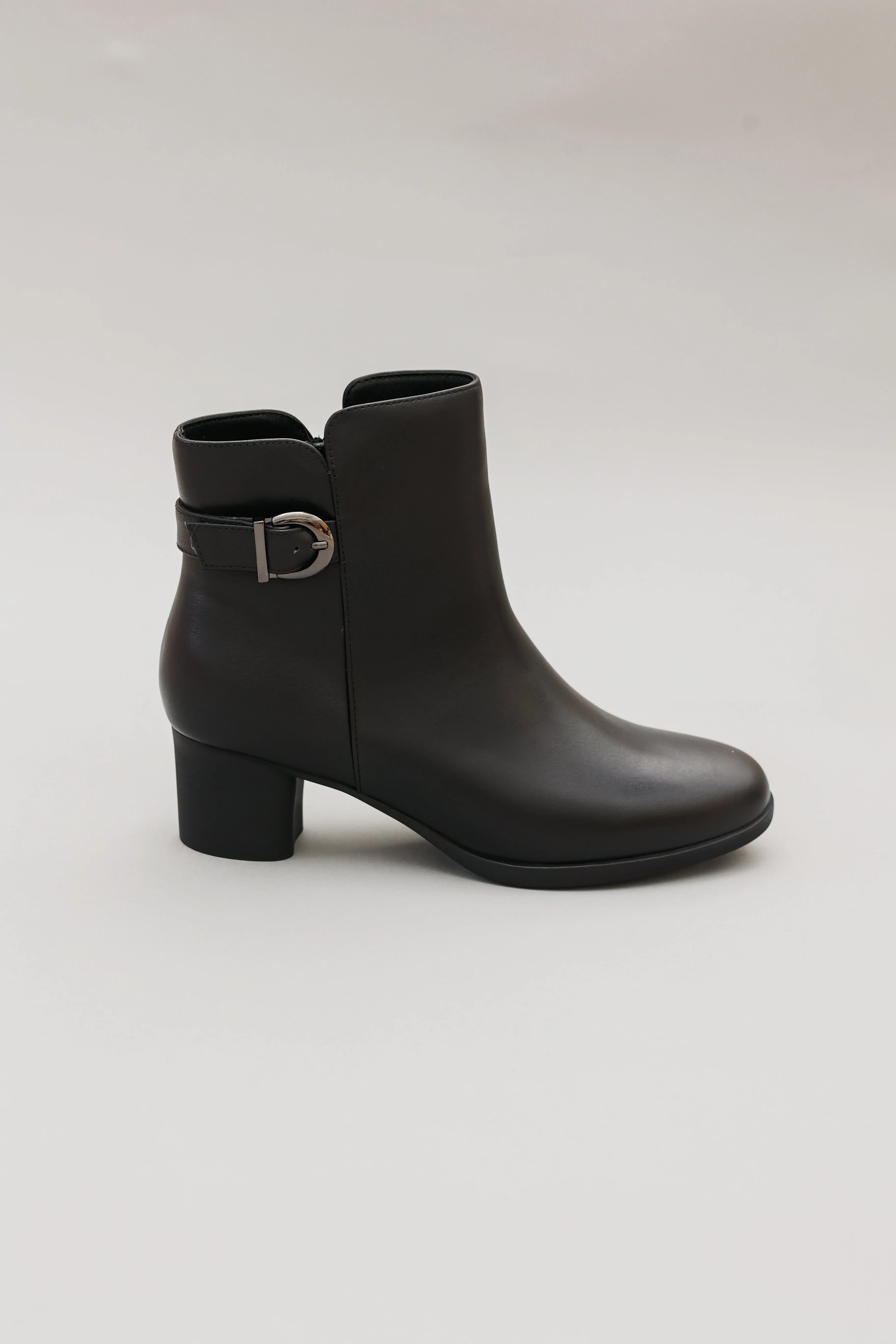 Tessa Boots