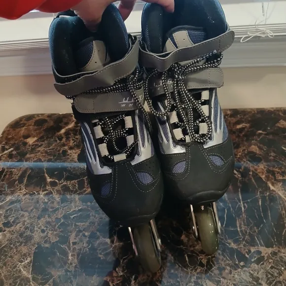 Ultra Wheels In Line Skates Axis Light 16 M Size 7 Men/8.5 Women