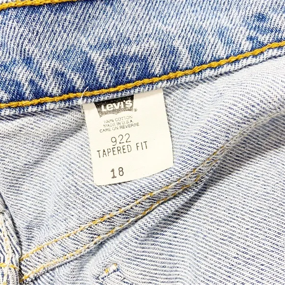Vintage Levi’s Orange Tab Medium Wash Mom Denim Jean Shorts 18