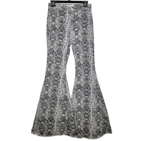 Women's Free People Snake Just Float On High-Rise Flare Jeans Size 28