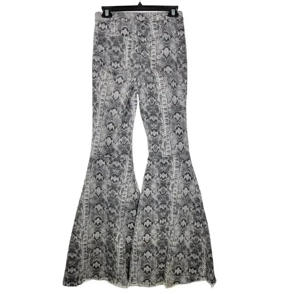 Women's Free People Snake Just Float On High-Rise Flare Jeans Size 28